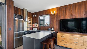 Fridge, microwave, dishwasher, toaster