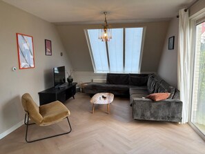 Smart TV, DVD player - Luxe Freistehendes Familie Ferien-haus mit Sauna (Scharendijke)