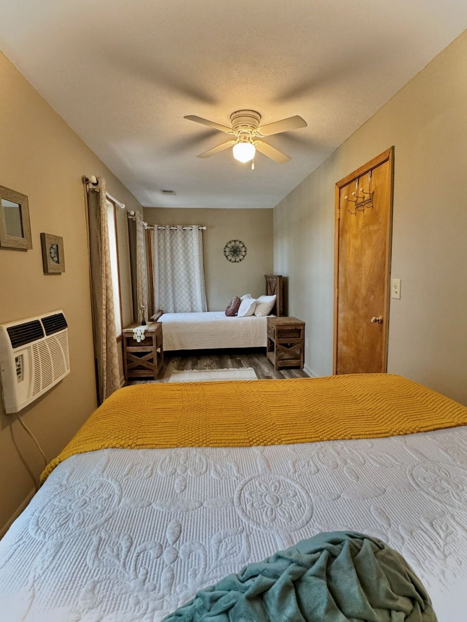 1 bedroom, WiFi, bed sheets