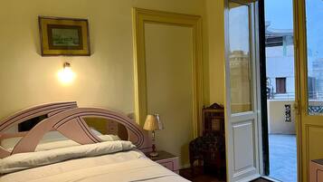 Yhden hengen classic-huone | Yksilöllisesti sisustettu, yksilöllisesti kalustettu