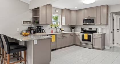 LT & Military Discount- 4 Bedroom+Office Near AFB