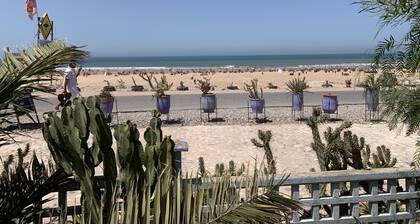 Suite Beldi de Charme Avec vue sur L'océan - Évasion Éco-chic à Sidi Kaouki