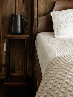 2 slaapkamers, reisbedje, gratis wifi, beddengoed