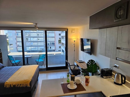 1 habitación, escritorio y wifi gratis