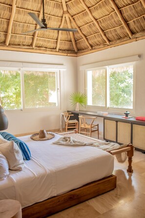 4 bedrooms, iron/ironing board, free WiFi, bed sheets