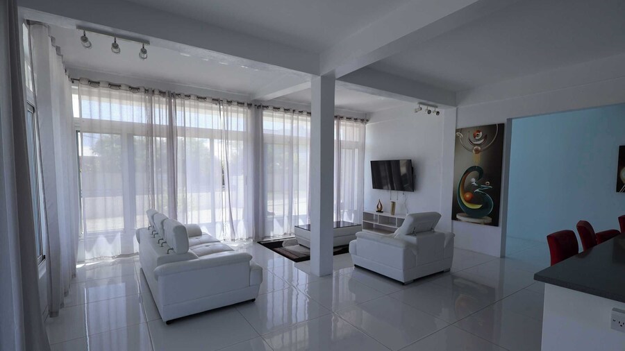 PÀRIS Villas 2BD Villa Rodney Bay