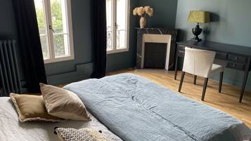 3 chambres, fer et planche Ă repasser, Wi-Fi, draps fournis