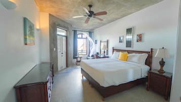 1 bedroom, in-room safe, individually decorated, individually furnished