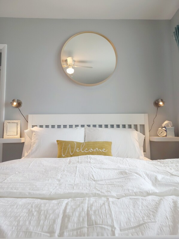 1 chambre, fer et planche à repasser, accès au Wi-Fi (inclus)