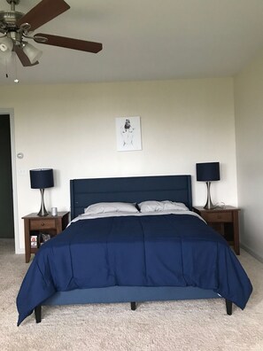 4 bedrooms, iron/ironing board, free WiFi, bed sheets