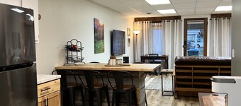 LakeWay II- 4 min from US-41 and Lake Sullivan