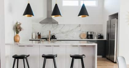 Modern family-friendly home 5min drive from Joshua Tree