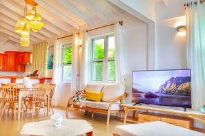 Signature Penthouse | Living area