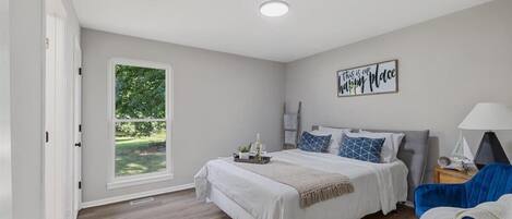 3 slaapkamers, een strijkplank/strijkijzer, wifi, beddengoed