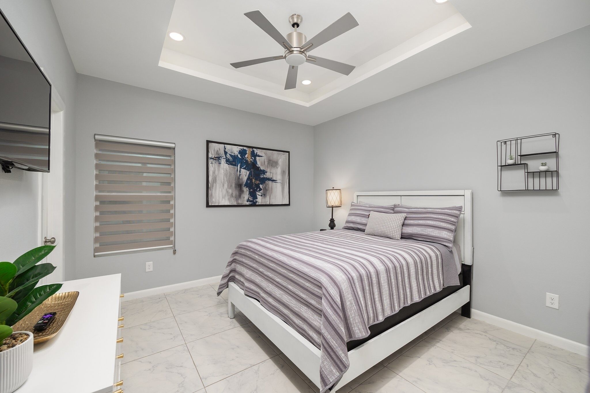 2 多间卧室、办公桌、熨斗/熨衣板、免费 WiFi