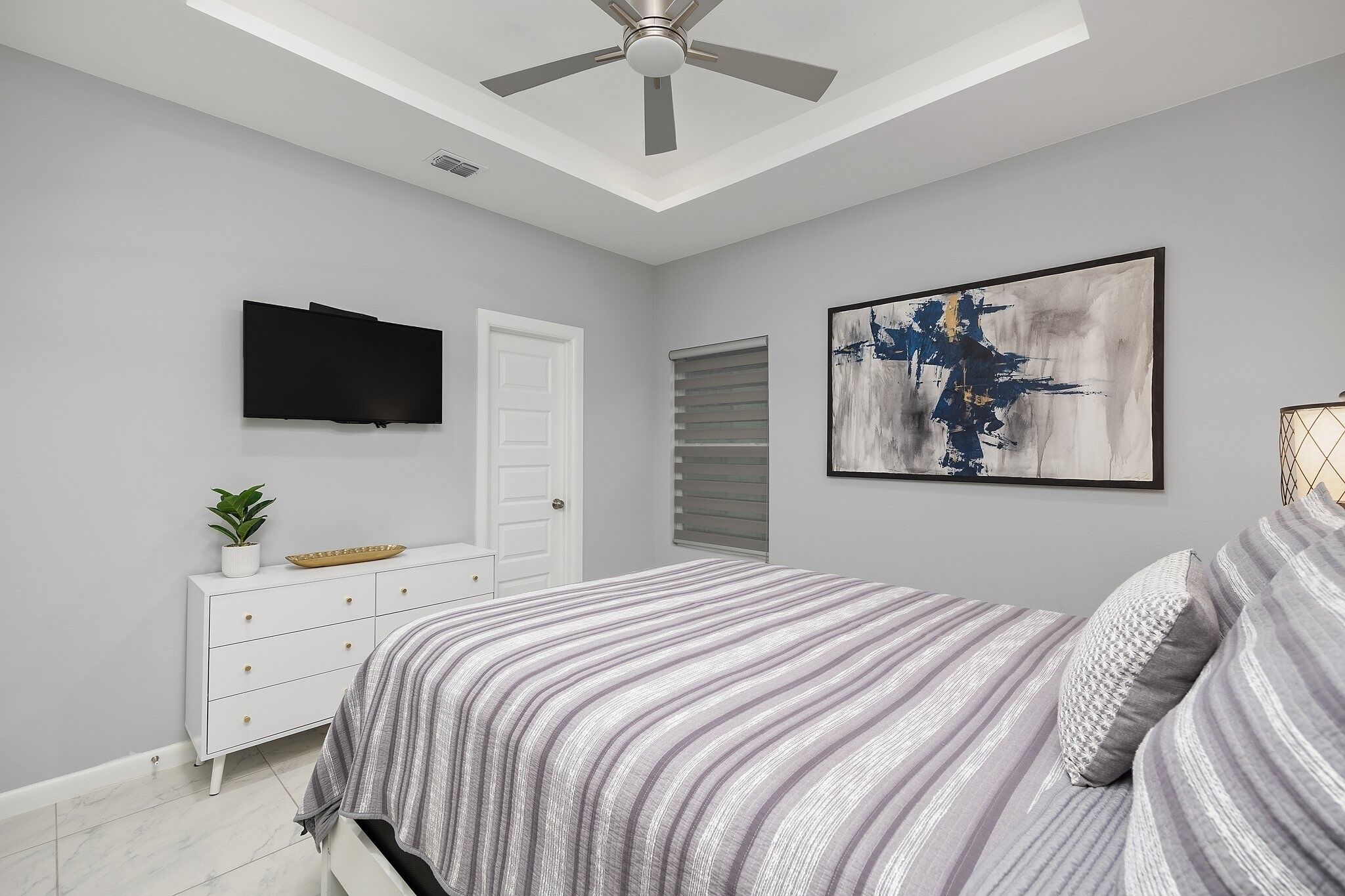 2 Schlafzimmer, Schreibtisch, Bügeleisen/Bügelbrett, kostenloses WLAN