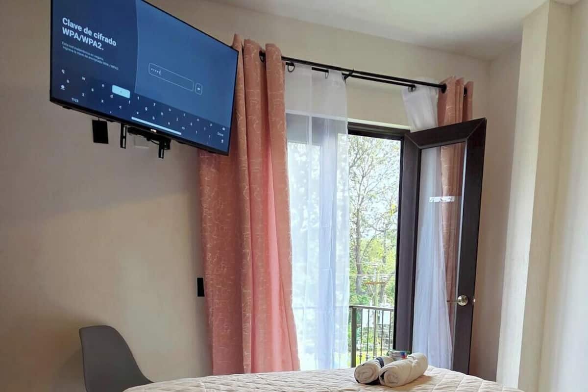 Comfort Room, Balcony, Mountain View | WiFi (free)