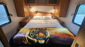 2 間睡房、書桌、免費 Wi-Fi、床單