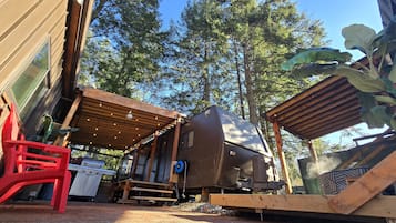 Enceinte de lâhĂ©bergement