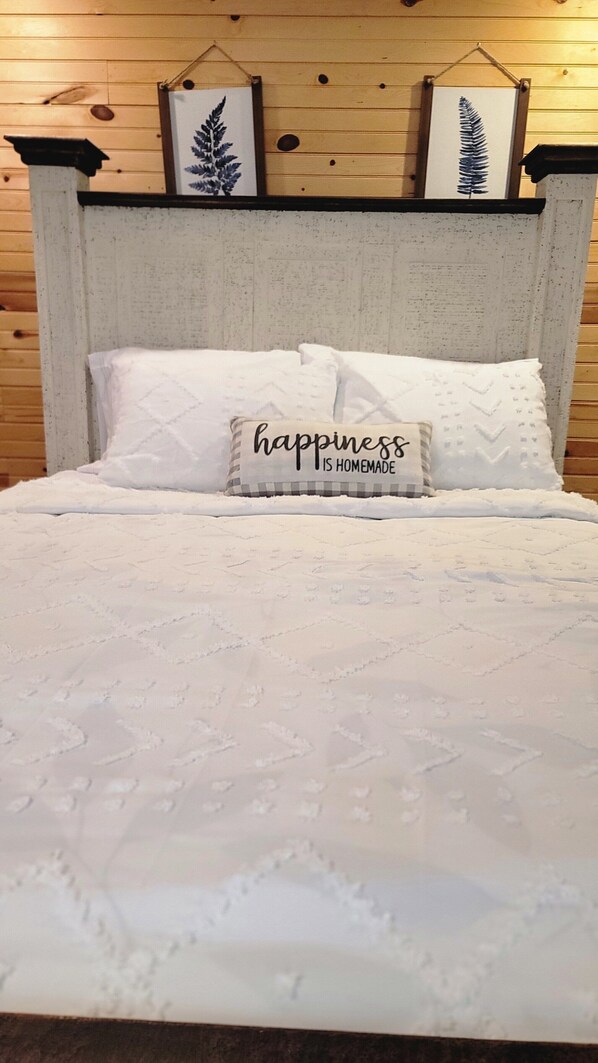 2 Schlafzimmer, Zimmersafe, Schreibtisch, Bügeleisen/Bügelbrett