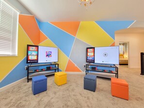 Spielezimmer