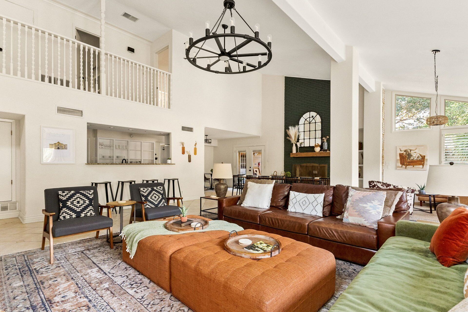 Smart TV, futbolito y libros 