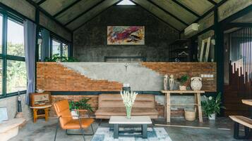 Villa, 1 Bedroom | Living room