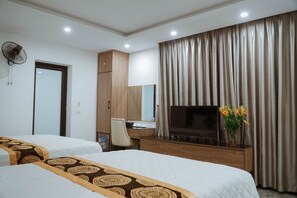 Family Room, 1 Bedroom, City View | Hypo-allergenic bedding, desk, free WiFi - GRAD Queen Hotel 2 - Ha Dong (Hanoi)