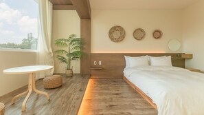 Phòng đôi Superior, 1 phòng ngủ, không hút thuốc, tầng trệt | Bộ đồ giường cao cấp, chăn bông 