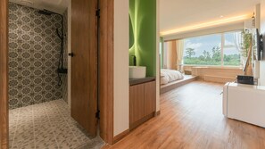 Deluxe Double Room, 1 Bedroom, Non Smoking, Ground Floor | Premium bedding, down comforters, free WiFi