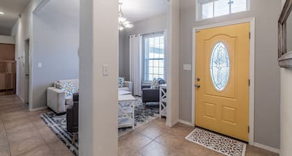 Northern New Mexico Home Perfectly Located!