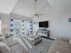 TV - 4BR, 3.5BA, sleeps 8 - north end beautiful ocean (North Topsail Beach)