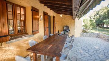 Restauration extérieure