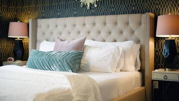 4 bedrooms, desk, iron/ironing board, free WiFi