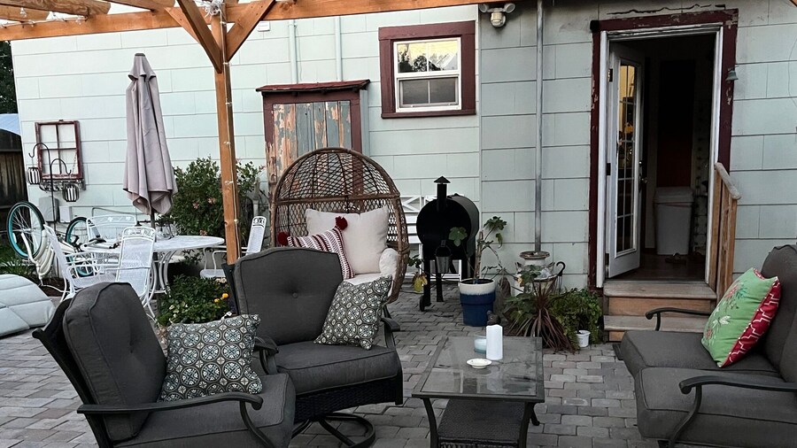 Butte Valley Bed and Breakfast