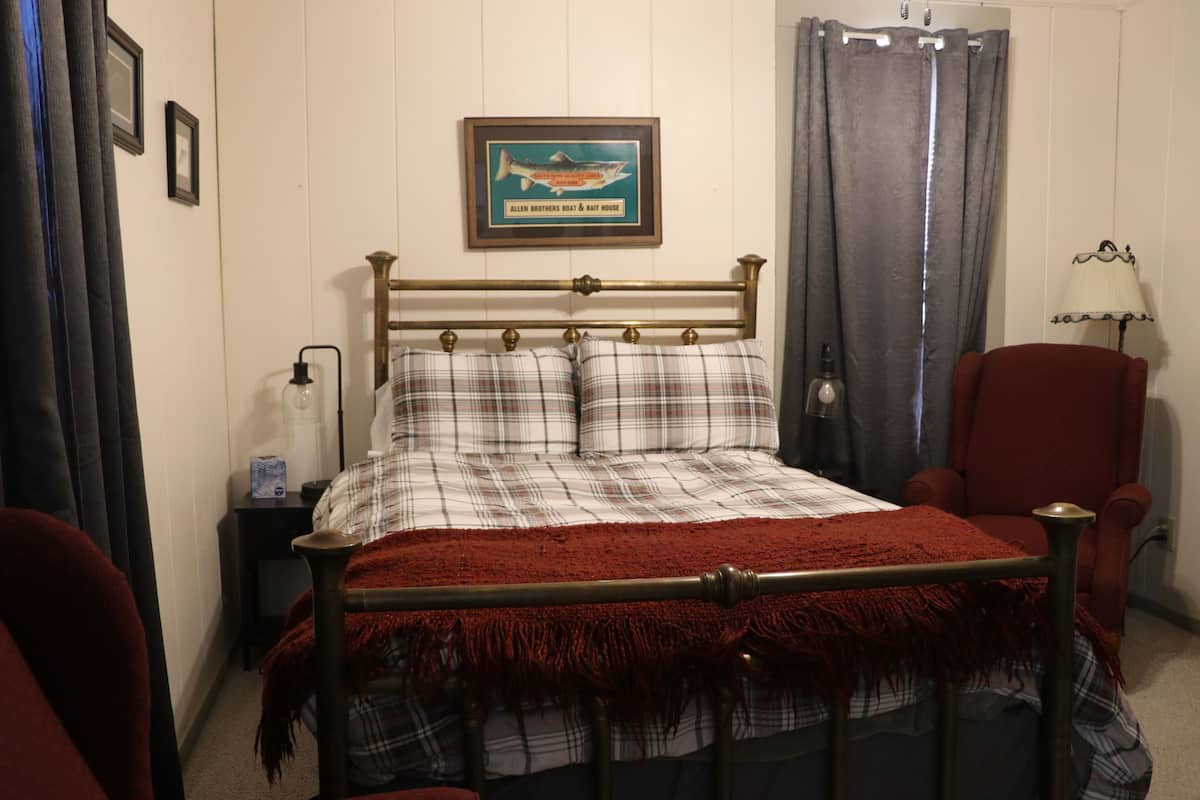 Classic Room | Free WiFi, bed sheets