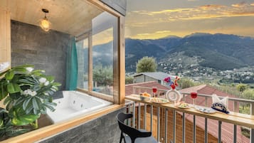 Premier Room, Bathtub, Mountain View | 1 bedroom, desk, laptop workspace, rollaway beds