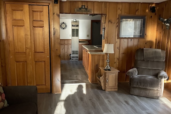 Smart TV, fireplace, DVD player