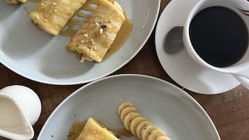 Free daily local cuisine breakfast