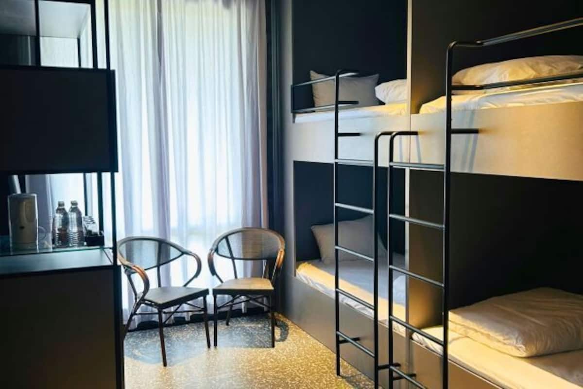 Minibar, in-room safe, desk, blackout drapes