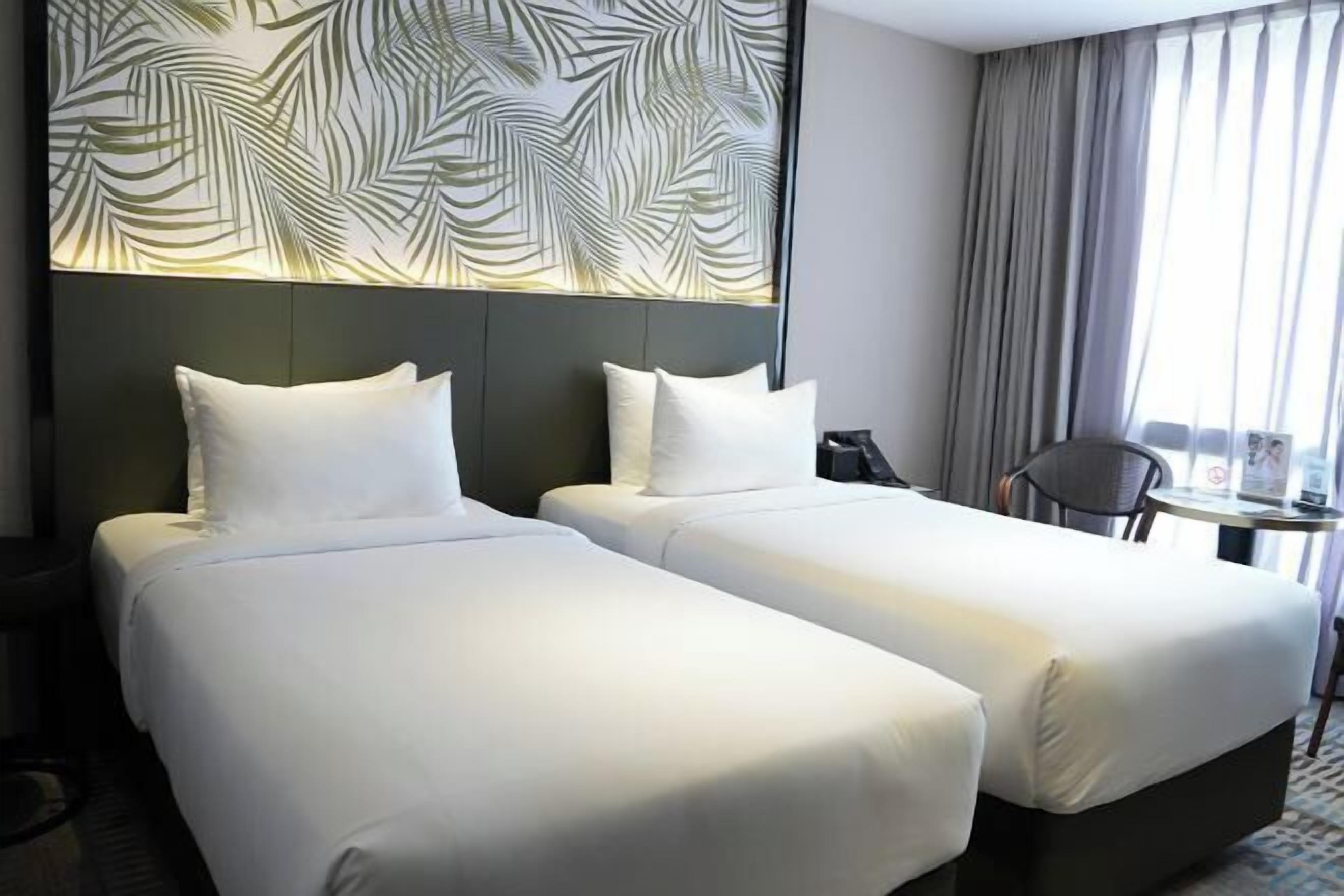 Minibar, két bảo mật tại phòng, bàn, màn/rèm cản sáng 