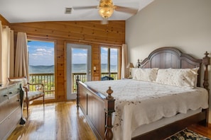 4 bedrooms, individually decorated, individually furnished