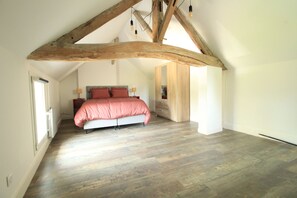 3 Schlafzimmer, Bügeleisen/Bügelbrett, Reisekinderbett, kostenloses WLAN