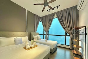 Family Apartment, 3 Bedrooms, Non Smoking, City View | 3 bedrooms, iron/ironing board, free WiFi, bed sheets