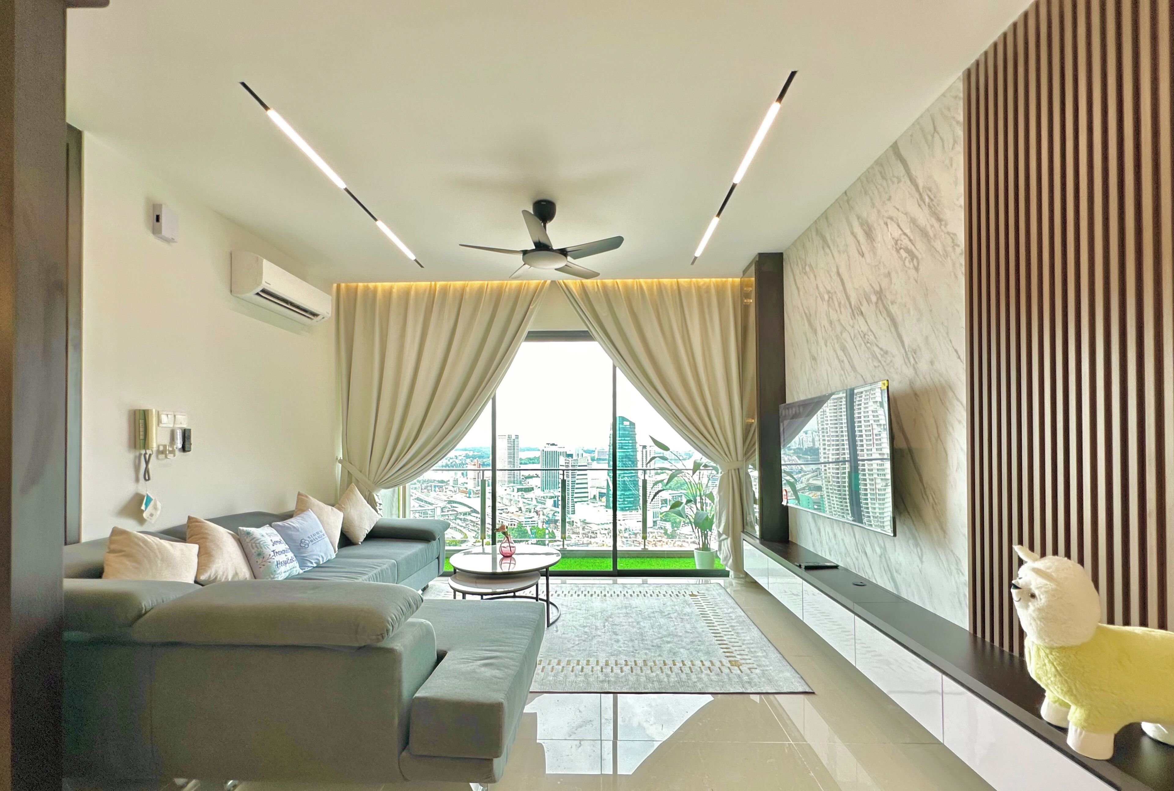 Appartement Design, 3 chambres, baignoire, vue ville | Coin séjour