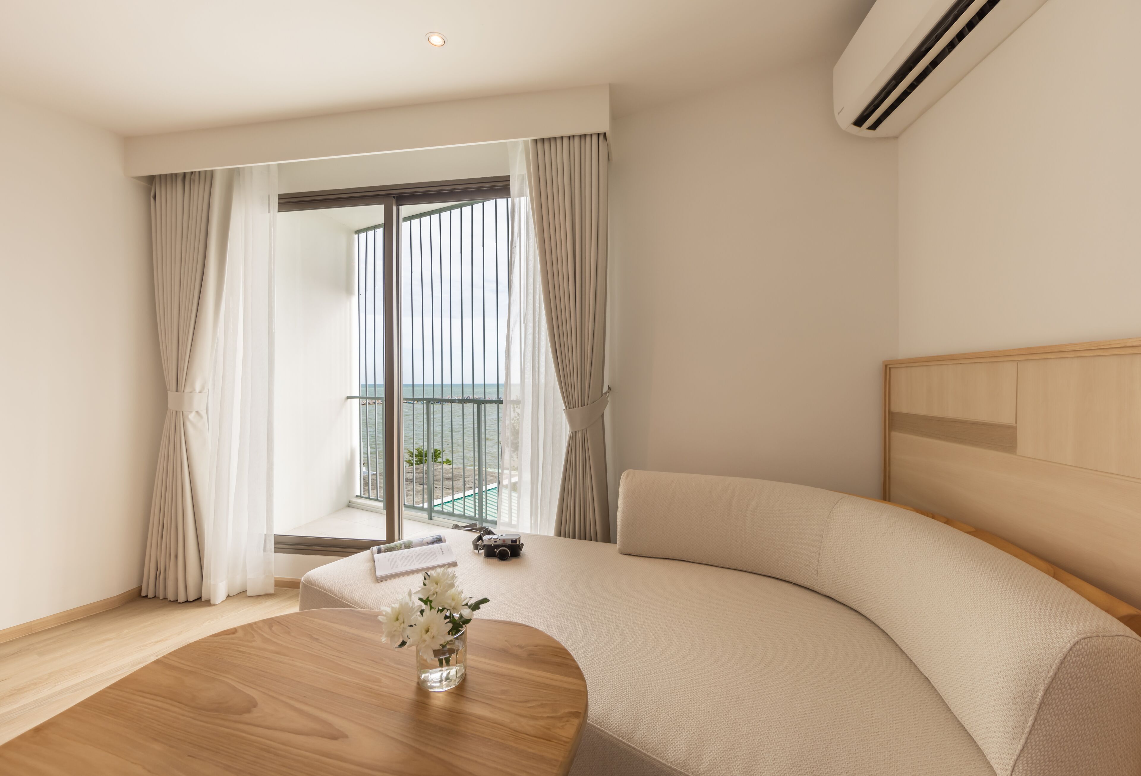 Superior Seascape | Free minibar items, soundproofing, free WiFi, bed sheets