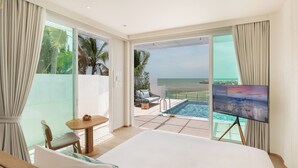 Cozy Beachfront Pool Villa | 免費迷你吧物品、隔音、免費無線上網、床單