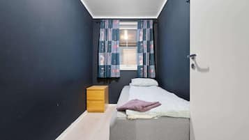 Apartment | 3 bedrooms, free WiFi, bed sheets