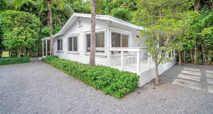 Grove Bay 2/1 Gated Cottage | Near Downtown & Brickell