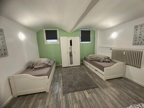 1 bedroom, free WiFi, bed sheets - Souterrainwohnung Nürnberg (Nürnberg)